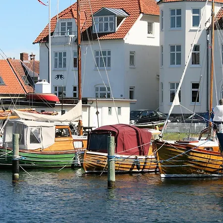 Rodkaergard Bed & Breakfast Kerteminde