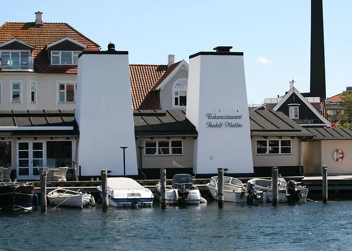 Rodkaergard 3*